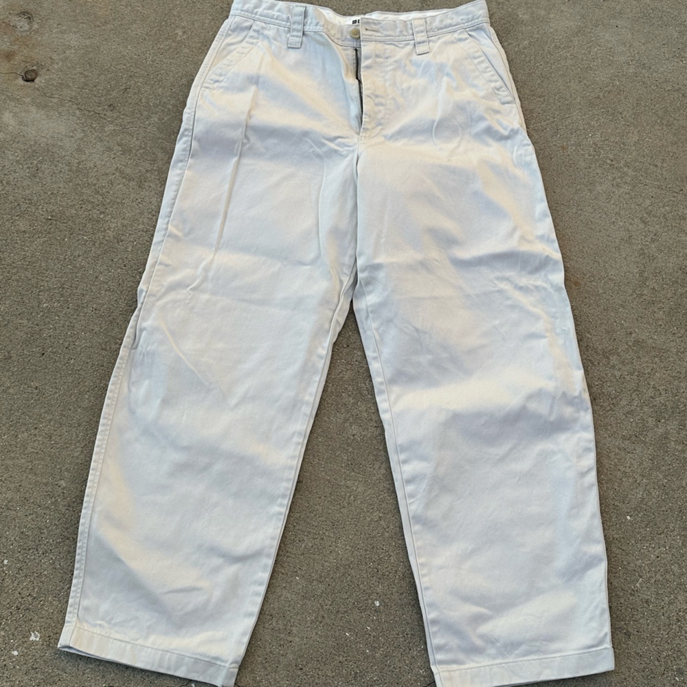 Uniqlo - Casual White Pants 34inch New